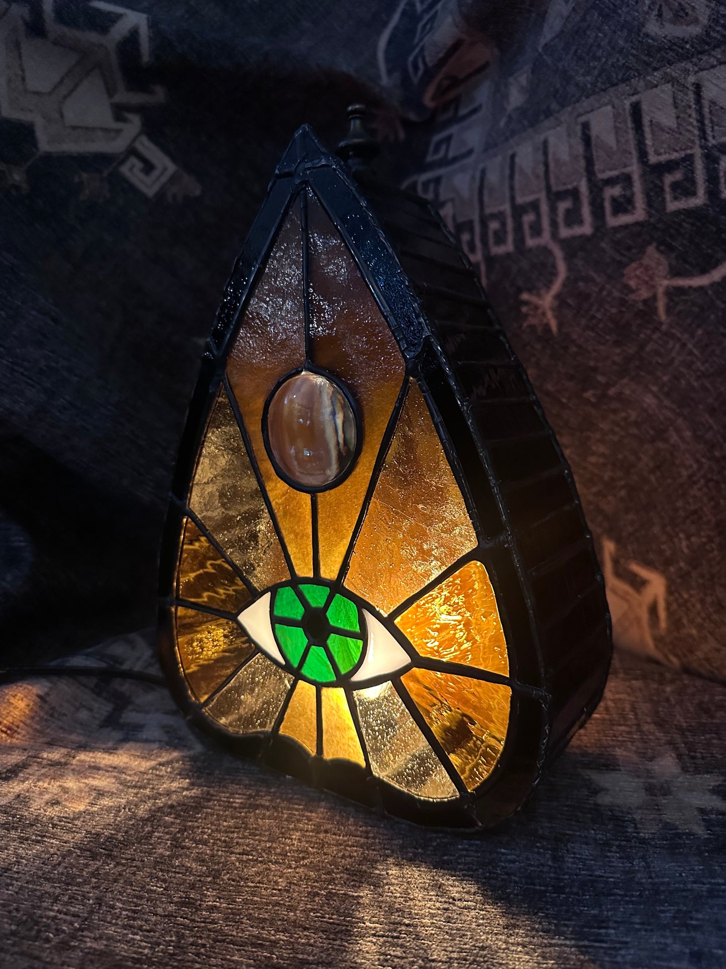 The Oracle Lamp